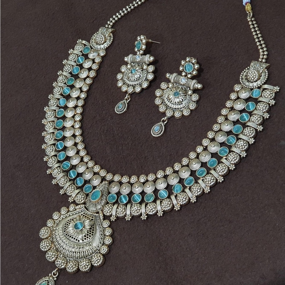 SET Active Silver Necklace with Blue Accents